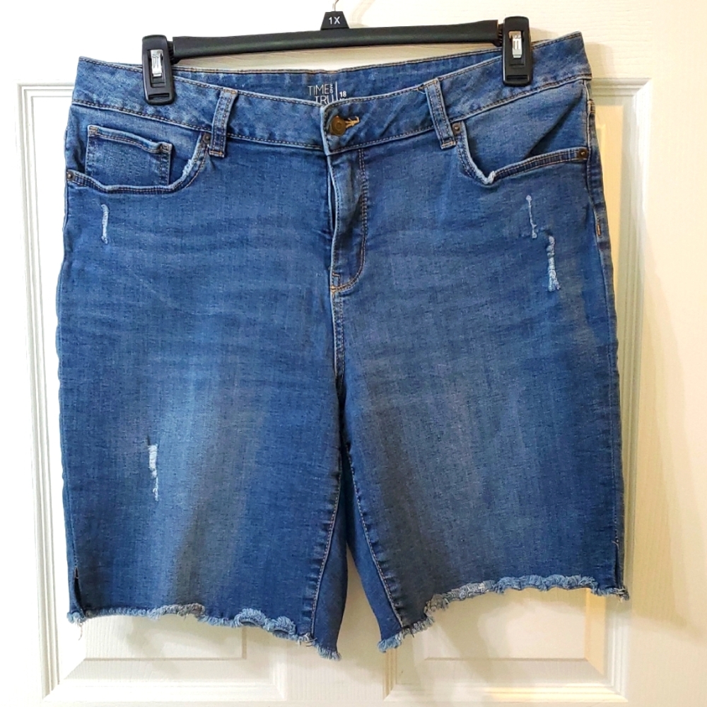 Time and Tru Blue Jean Shorts Distressed Casual Size 18